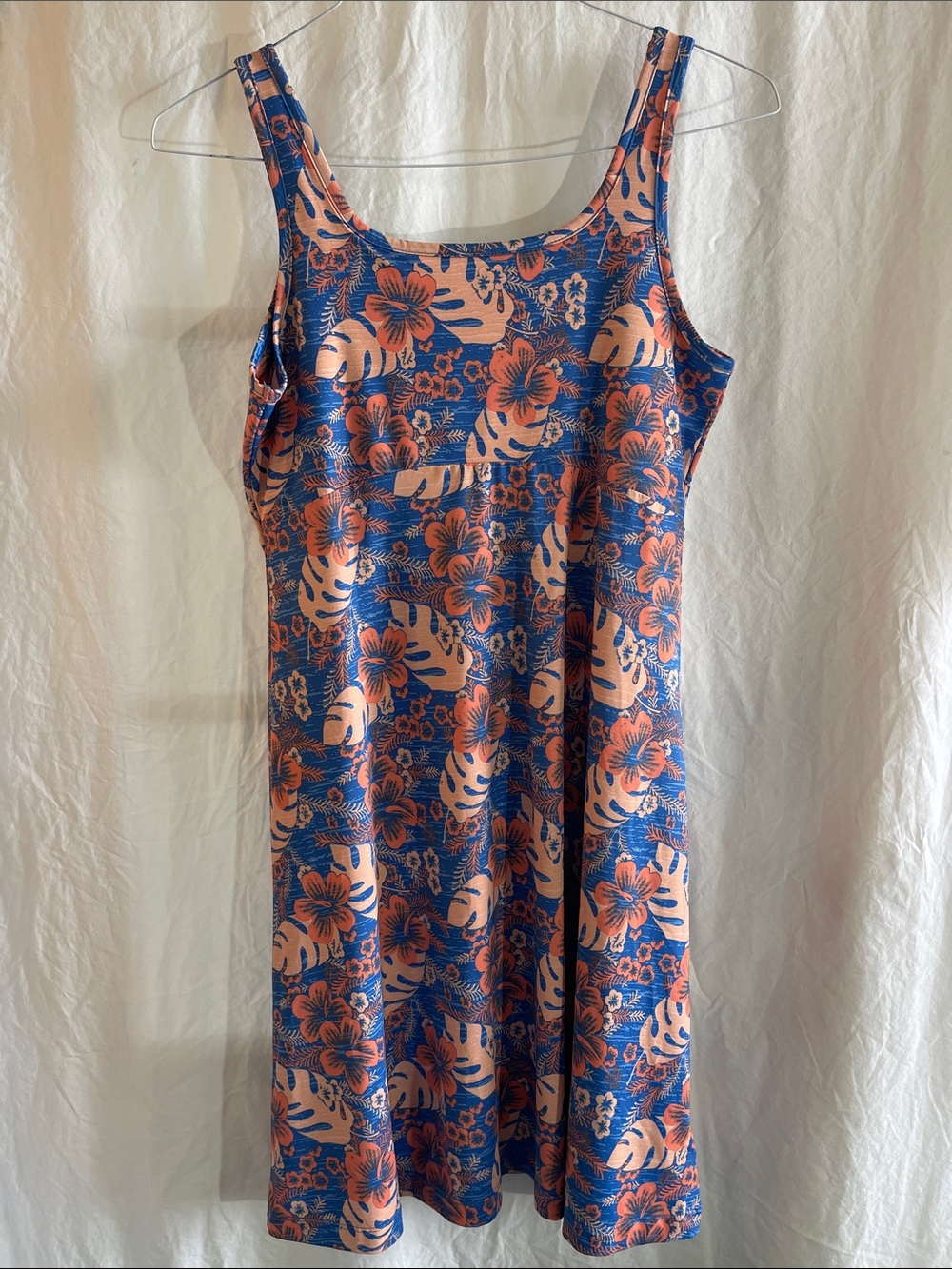 Columbia PFG Floral Scoop-Neck Athletic Sundress in Blue and Peach Size M